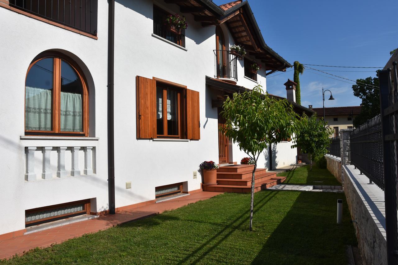 Bed and Breakfast Al Vecchio Glicine à Gábria Extérieur photo